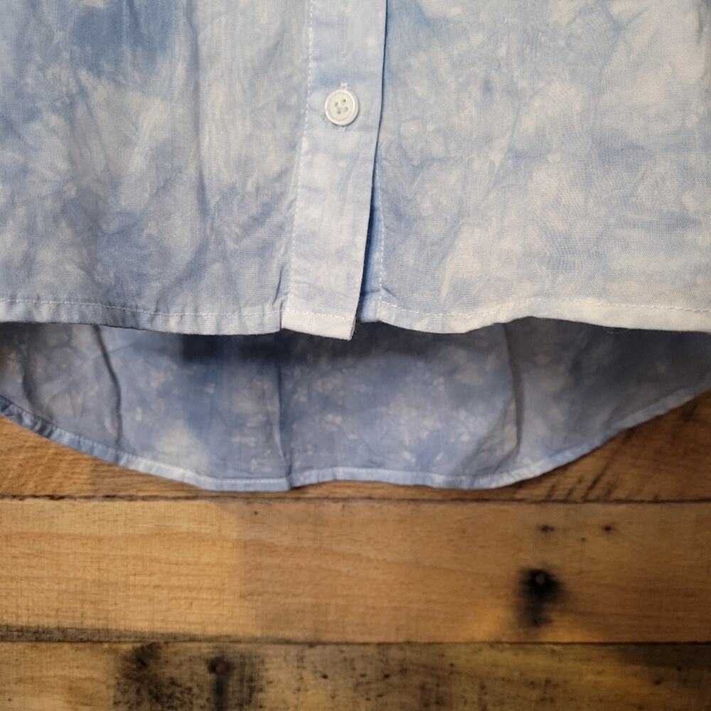 SALE-Thread & Supply women's blue tie dye oversized button up top Sz XS - Picture 6 of 9